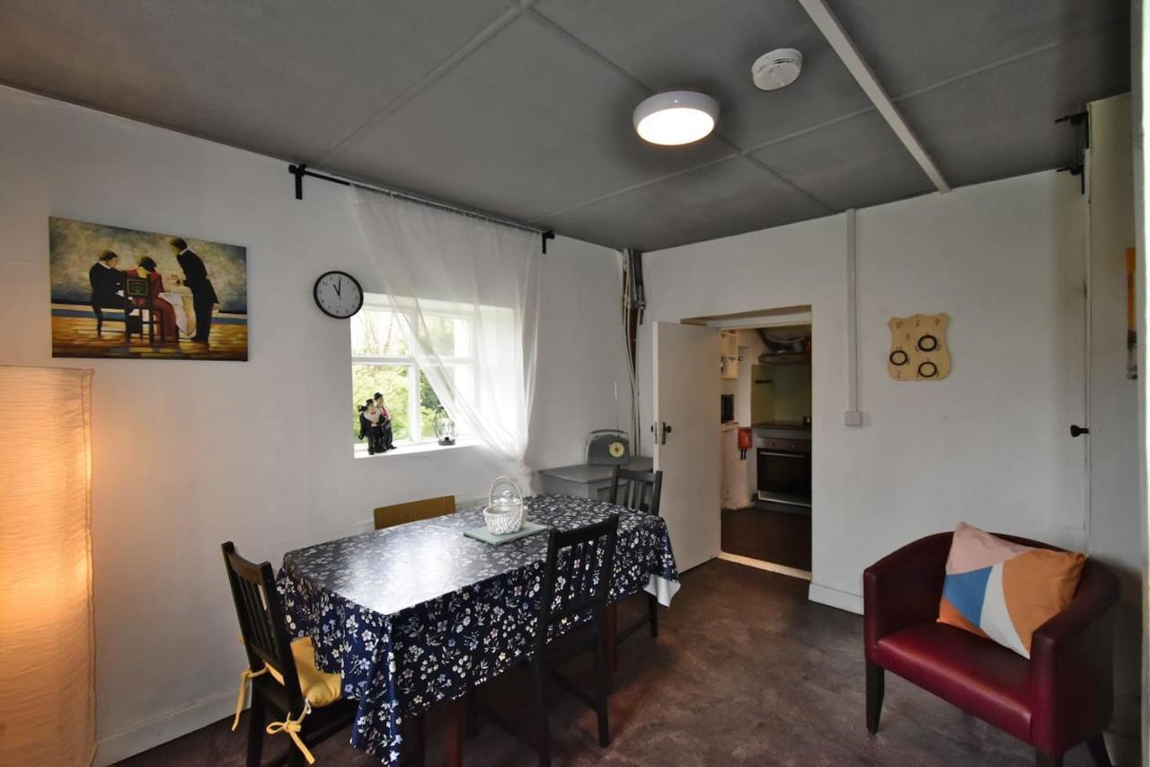 Peaceful Cottage Cork Bagian luar foto